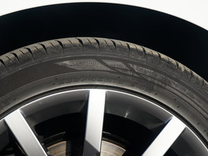 2016380TSI (q)R-Line (x)(ji)^