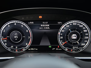 2016款380TSI 两驱R-Line版 中控区