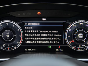 2016款380TSI 两驱R-Line版 中控区