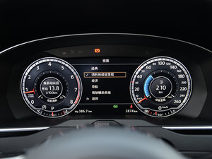 2016款380TSI 两驱R-Line版 中控区
