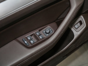 2017380TSI 򌕳а {܇ƅ^	