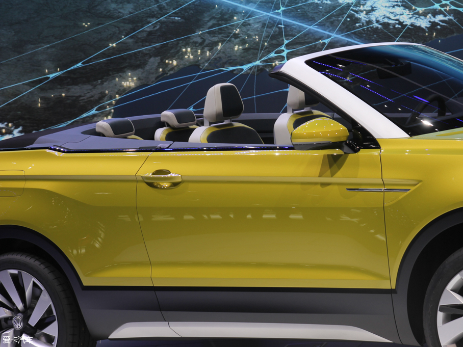 2016��T-Cross(����) Breeze Concept