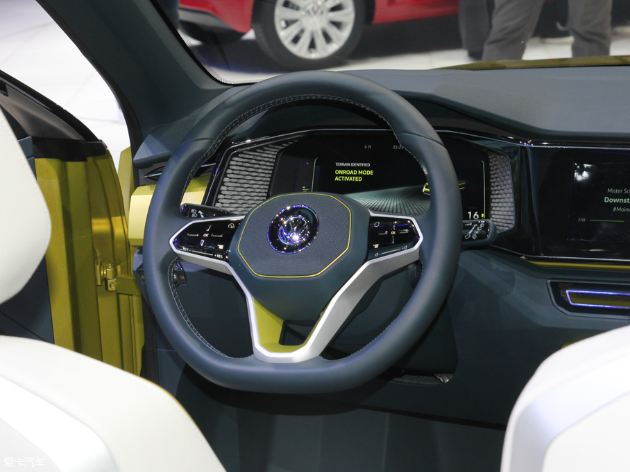 2016��T-Cross(����) Breeze Concept