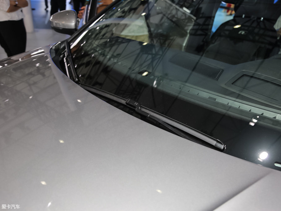 2017Tiguan 380TSI R-line