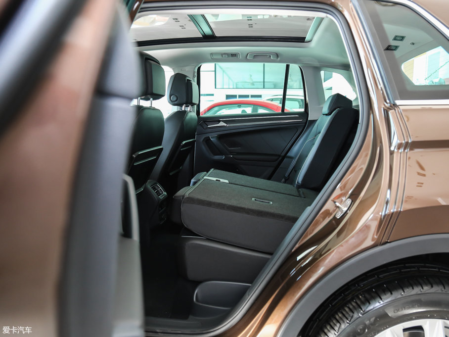 2017Tiguan 330TSI (chung)