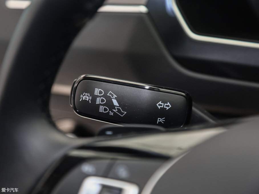 2017Tiguan 330TSI (chung)