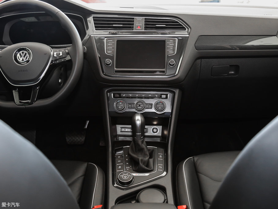 2017Tiguan 330TSI (chung)