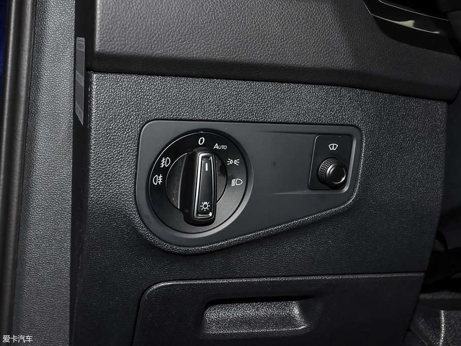 2017Tiguan 330TSI (chung)