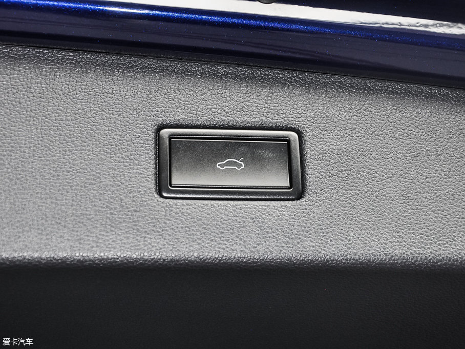 2017Tiguan 330TSI (chung)