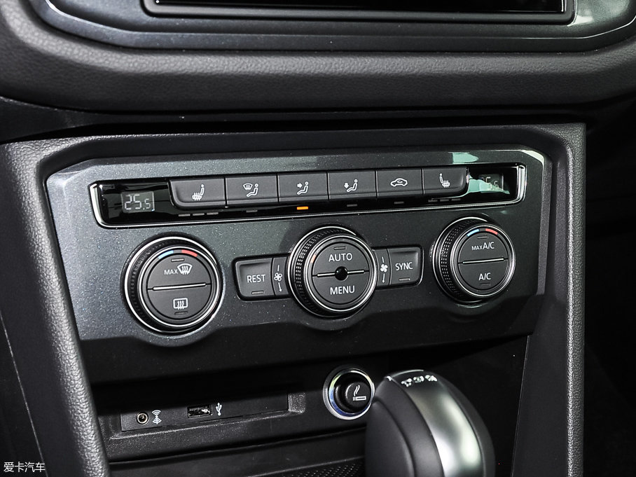 2017Tiguan 330TSI (chung)