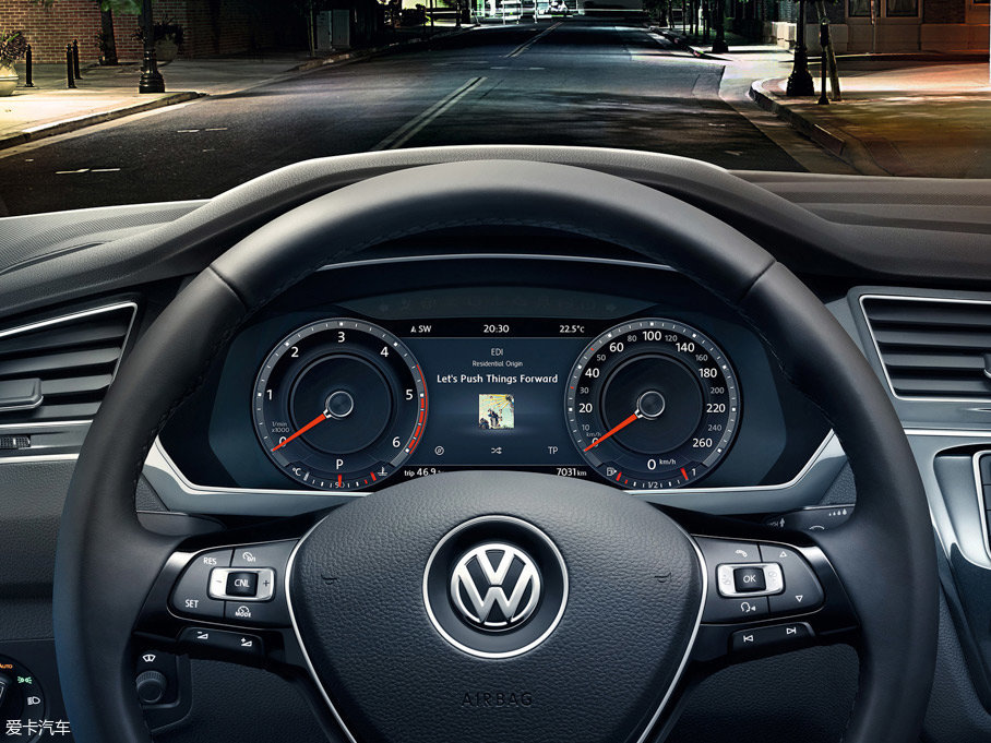 2017Tiguan 380TSI R-line