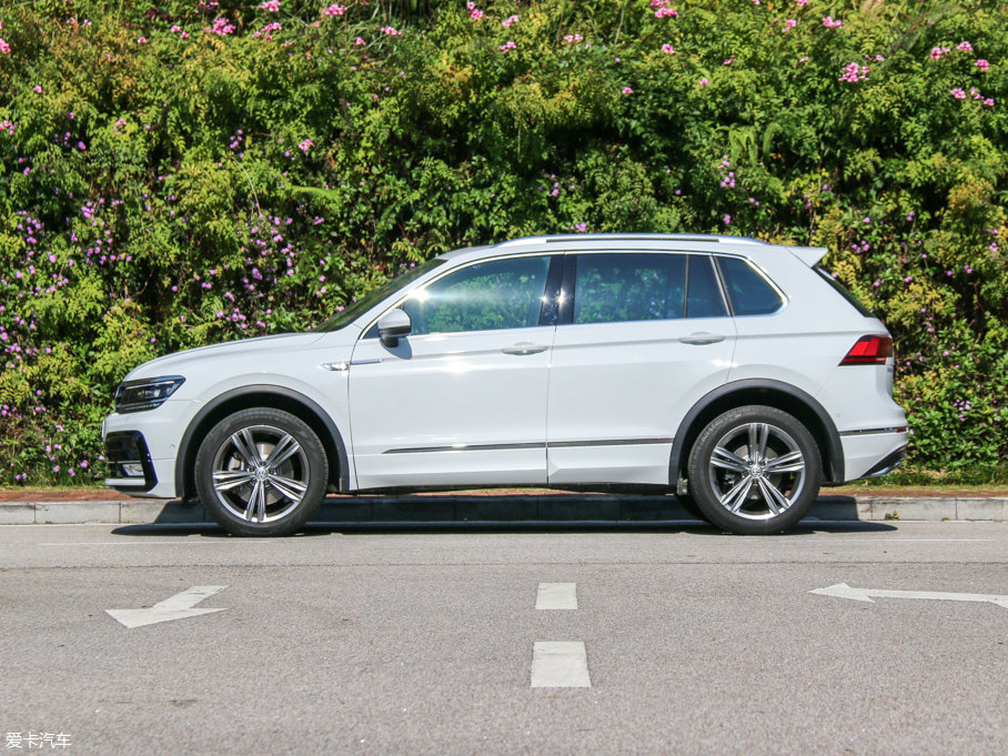 2017Tiguan 380TSI R-line