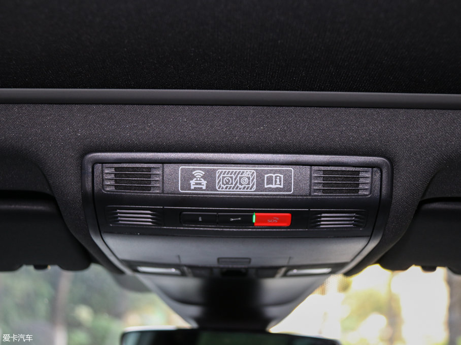 2017Tiguan 380TSI R-line