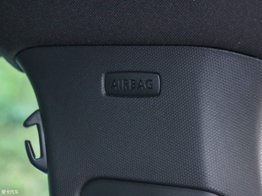 2017Tiguan 380TSI R-line