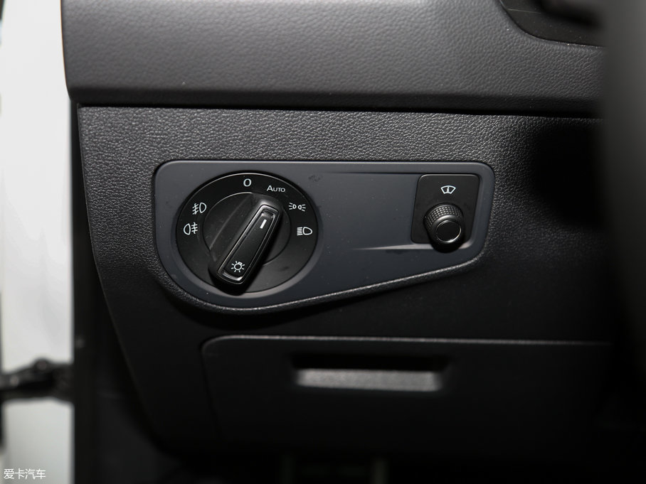 2017Tiguan 380TSI R-line