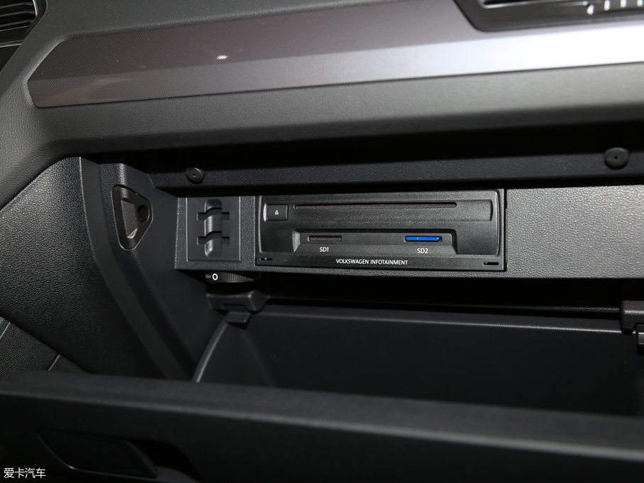 2017Tiguan 380TSI R-line