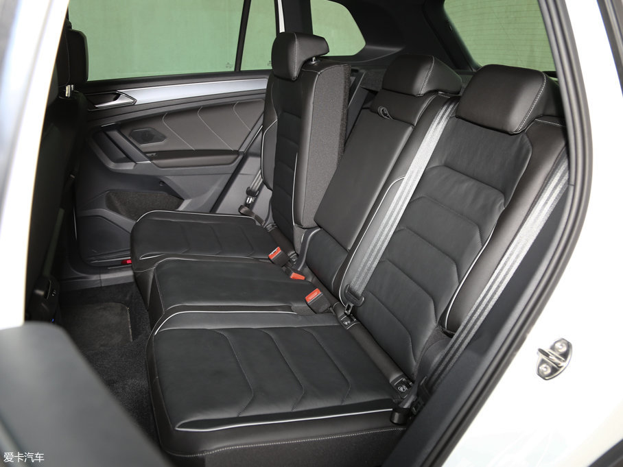 2017Tiguan 380TSI R-line