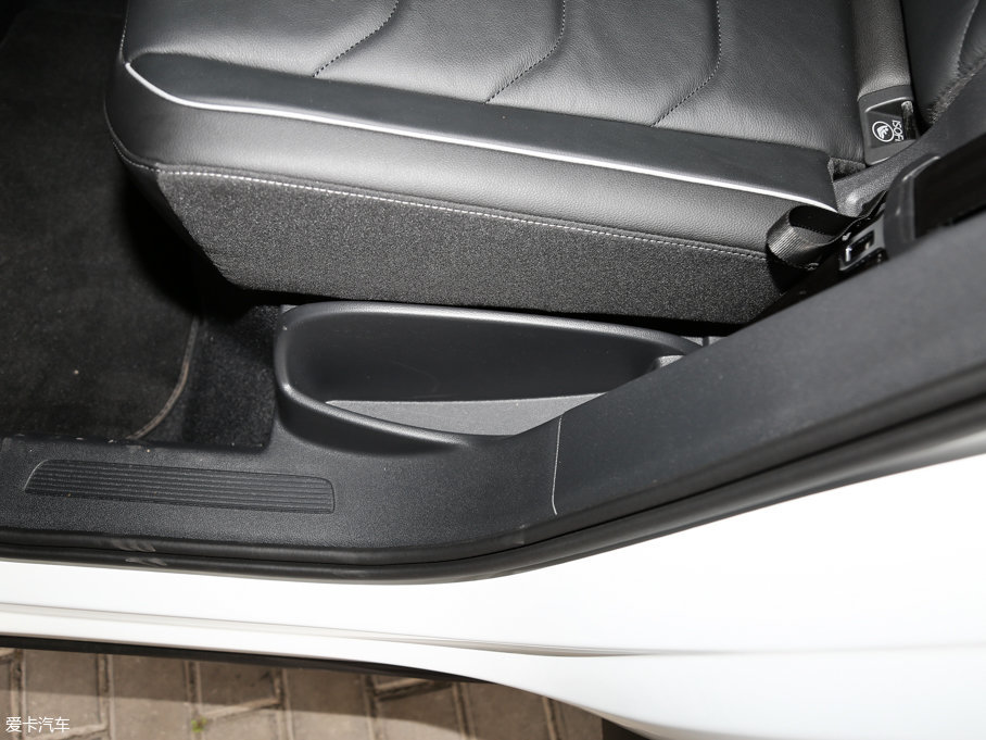 2017Tiguan 380TSI R-line