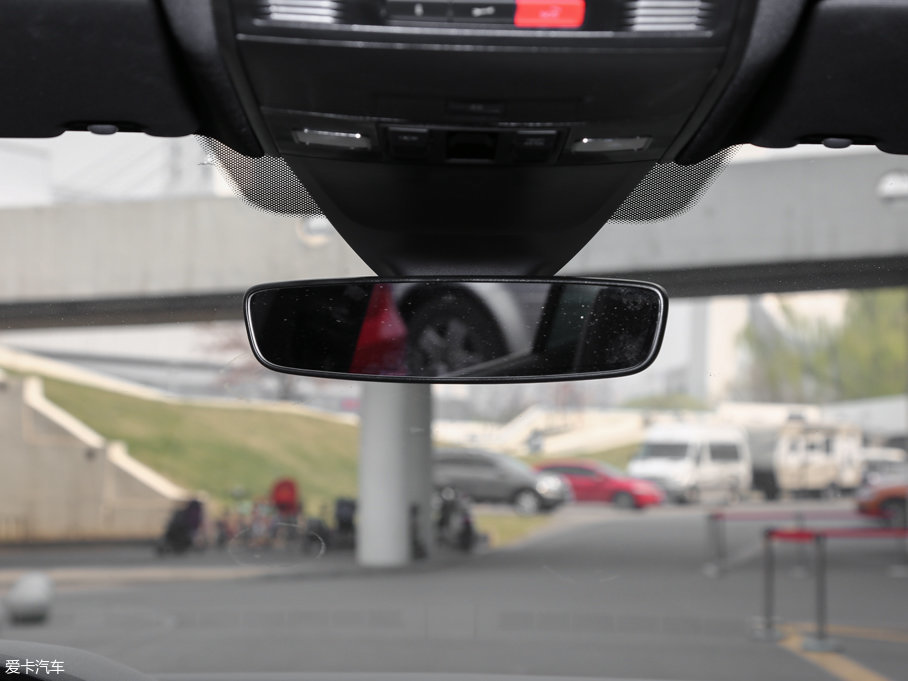 2017Tiguan 380TSI R-line