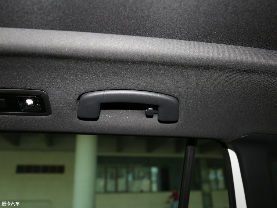 2017Tiguan 380TSI R-line