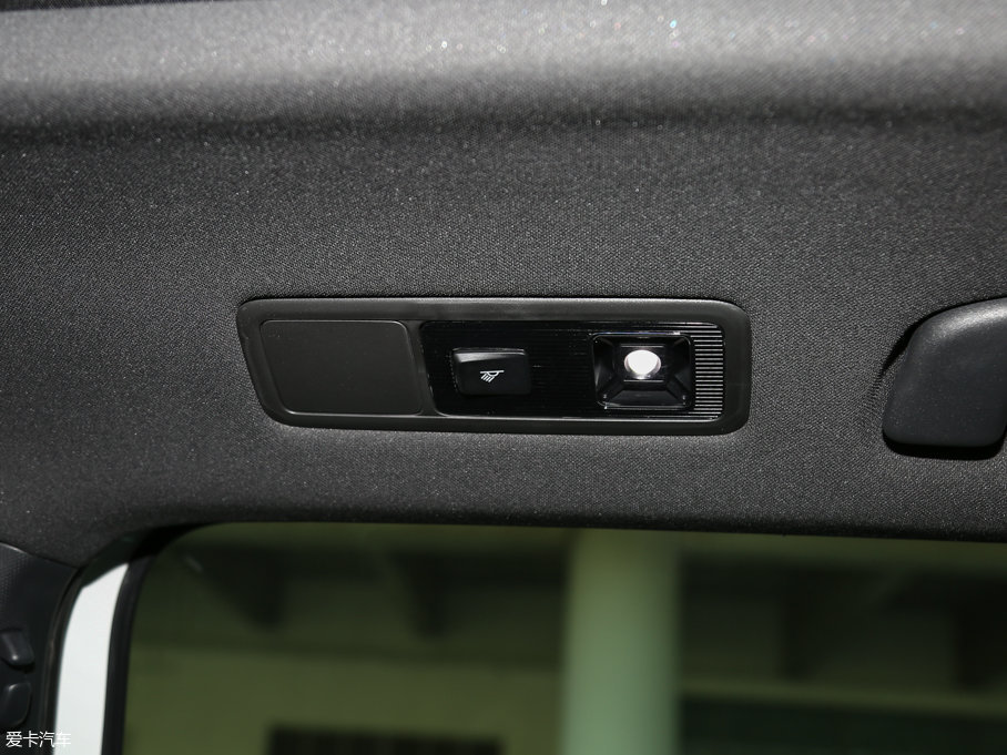 2017Tiguan 380TSI R-line