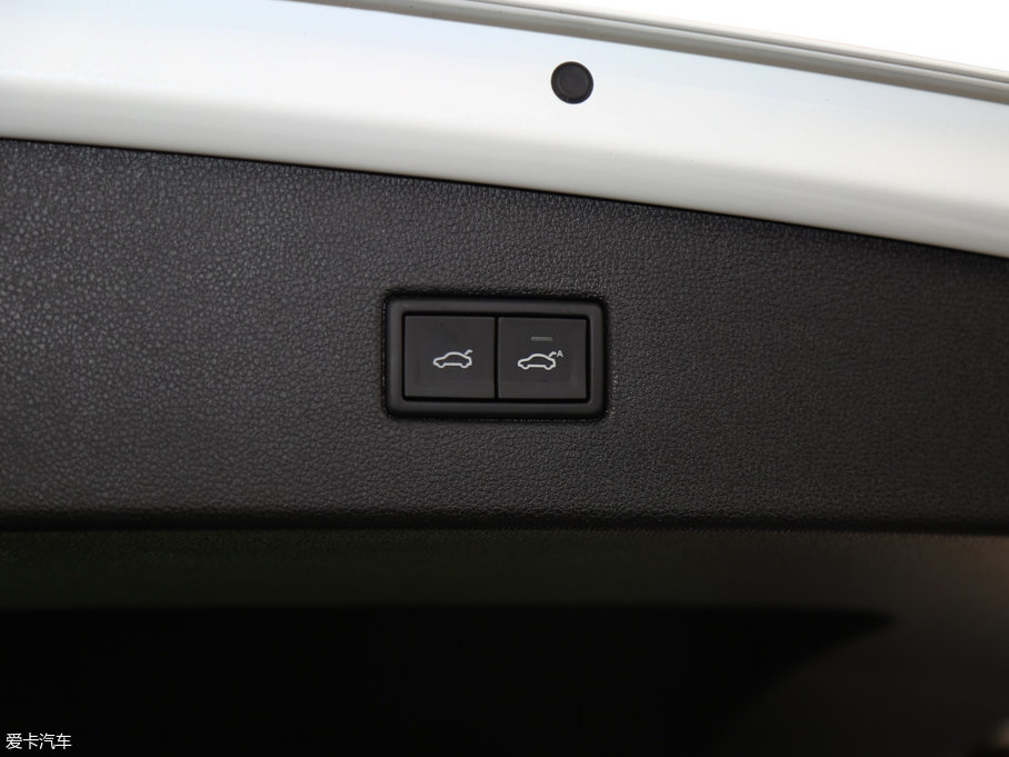 2017Tiguan 380TSI R-line