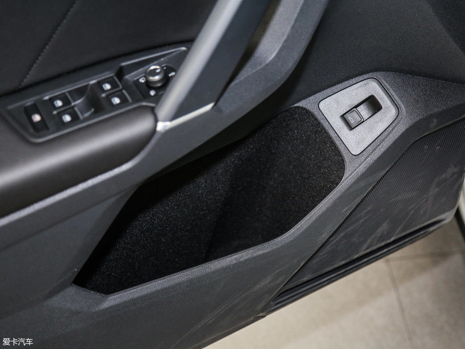 2017Tiguan 330TSI (chung)