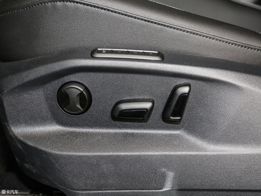 2017Tiguan 330TSI (chung)