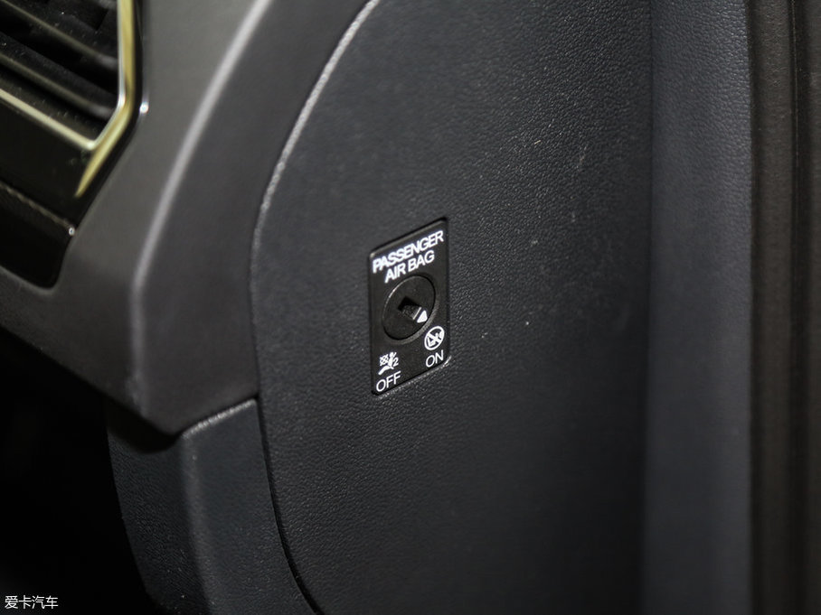 2017Tiguan 330TSI (chung)