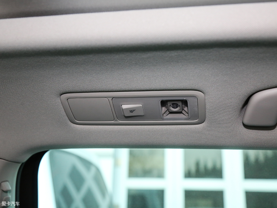 2017Tiguan 330TSI (chung)