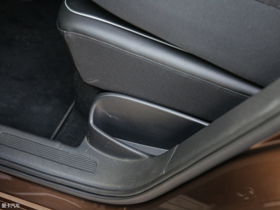 2017Tiguan 330TSI (chung)