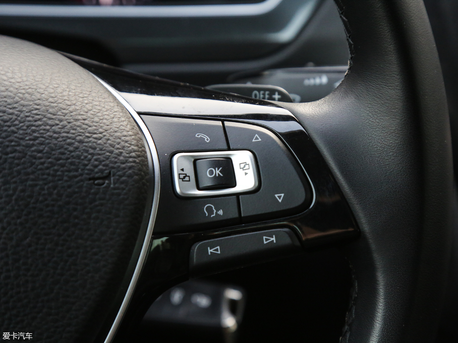 2017Tiguan 330TSI (chung)