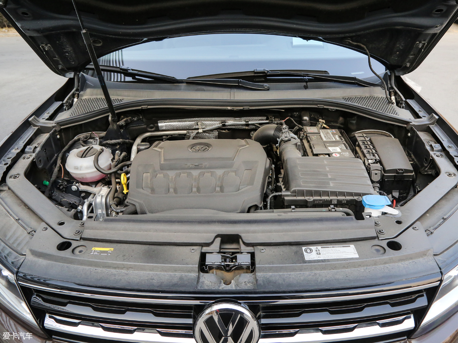 2017Tiguan 330TSI (chung)