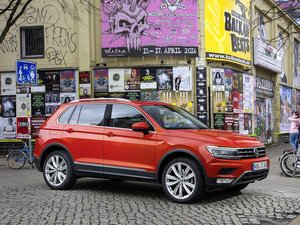 2017330TSI (chung) w^