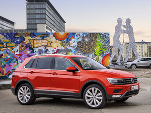 2017330TSI (chung) w^