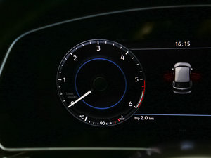 2017380TSI R-line п؅^