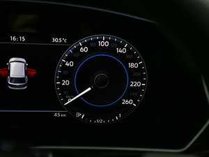 2017380TSI R-line п؅^