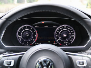 2017380TSI R-line п؅^