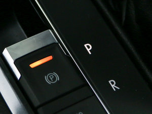 2017380TSI R-line п؅^