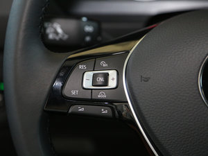 2017款280TSI 精英型 中控区