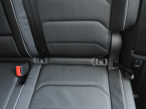 2017款330TSI 高配型 空间座椅