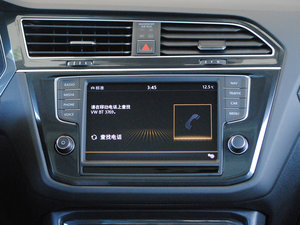 2017款330TSI 高配型 中控台显示屏