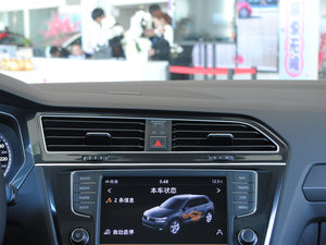 2017款330TSI 高配型 空调出风口