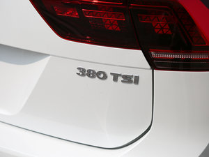 2017380TSI R-line (x)(ji)^