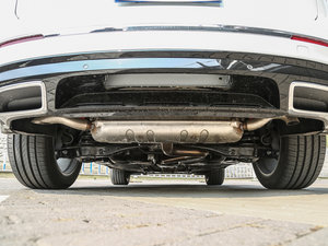 2017380TSI R-line Ś