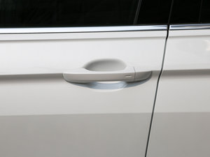 2017380TSI R-line {T