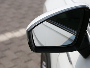 2017380TSI R-line (x)(ji)^