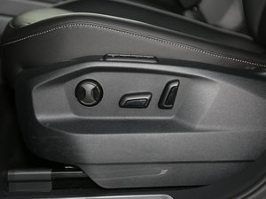 2017380TSI R-line {{(dio)(ji)