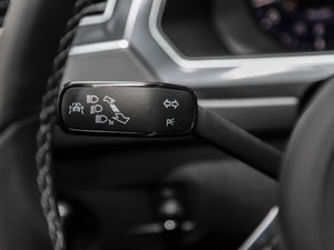 2017380TSI R-line п؅^