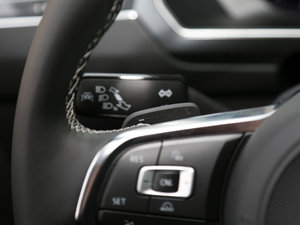 2017380TSI R-line п؅^